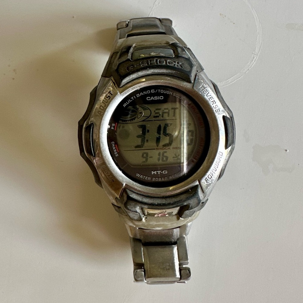 Multi-Band Atomic Timekeeping, Tough Solar Power, Shock Resistant.